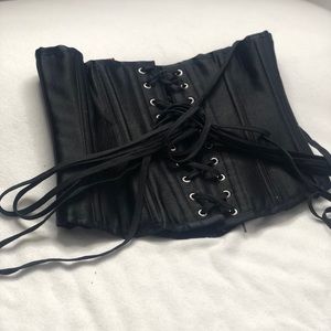 Lace up corset never worn !